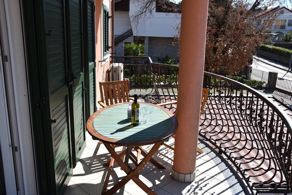 Malinska Center Apartment ภายนอก รูปภาพ