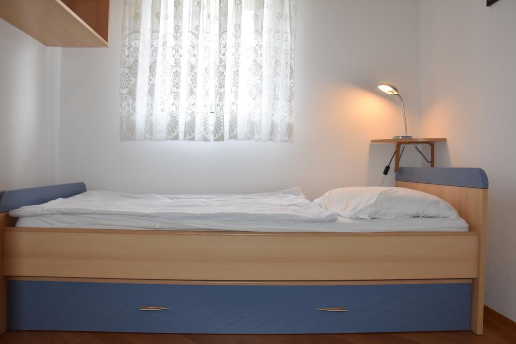 Malinska Center Apartment ภายนอก รูปภาพ