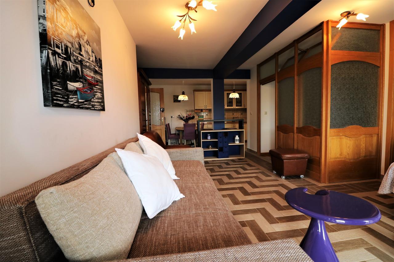 Malinska Center Apartment ภายนอก รูปภาพ
