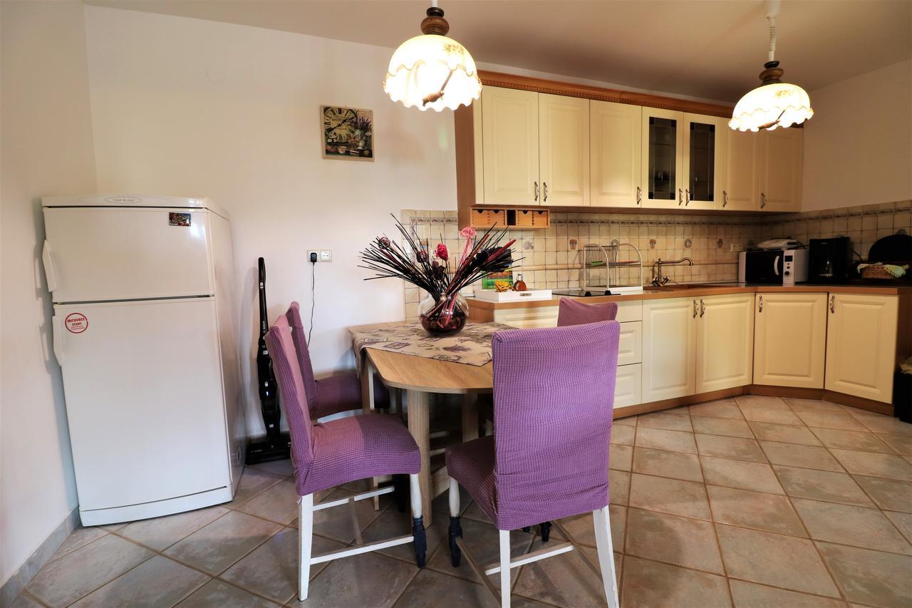 Malinska Center Apartment ภายนอก รูปภาพ