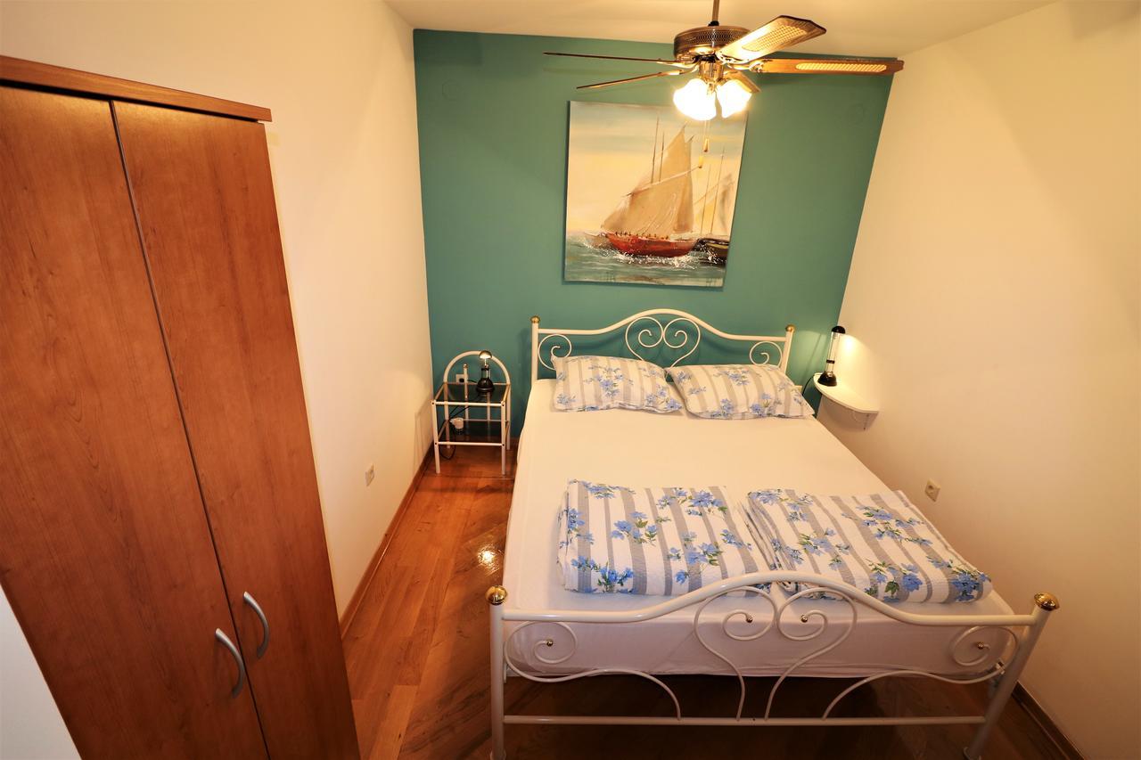 Malinska Center Apartment ภายนอก รูปภาพ