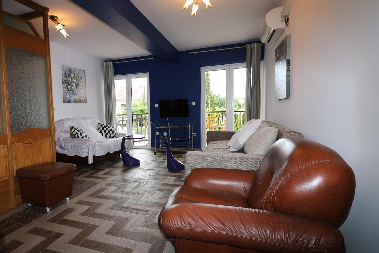 Malinska Center Apartment ภายนอก รูปภาพ