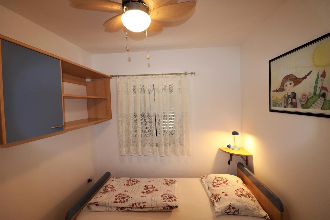 Malinska Center Apartment ภายนอก รูปภาพ