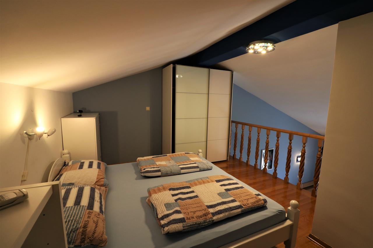 Malinska Center Apartment ภายนอก รูปภาพ