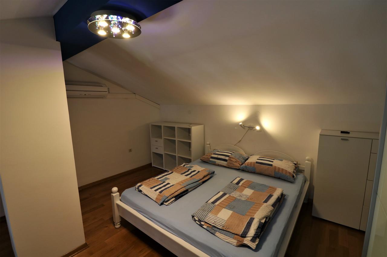 Malinska Center Apartment ภายนอก รูปภาพ