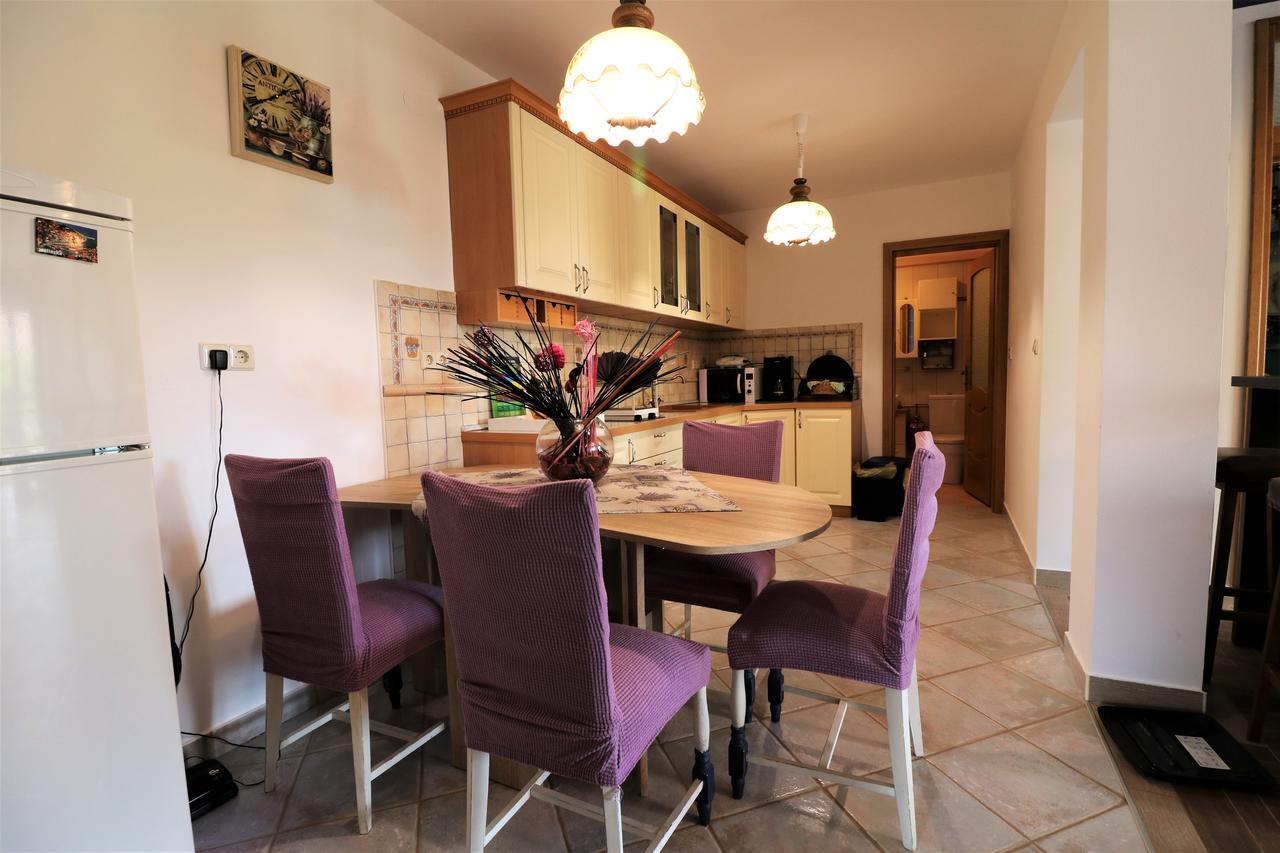 Malinska Center Apartment ภายนอก รูปภาพ
